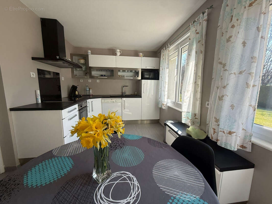 Maison à YSSINGEAUX