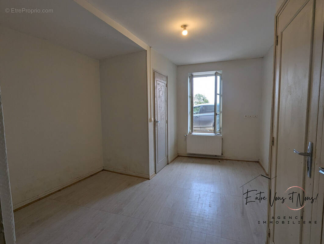 Maison à GIRONDE-SUR-DROPT