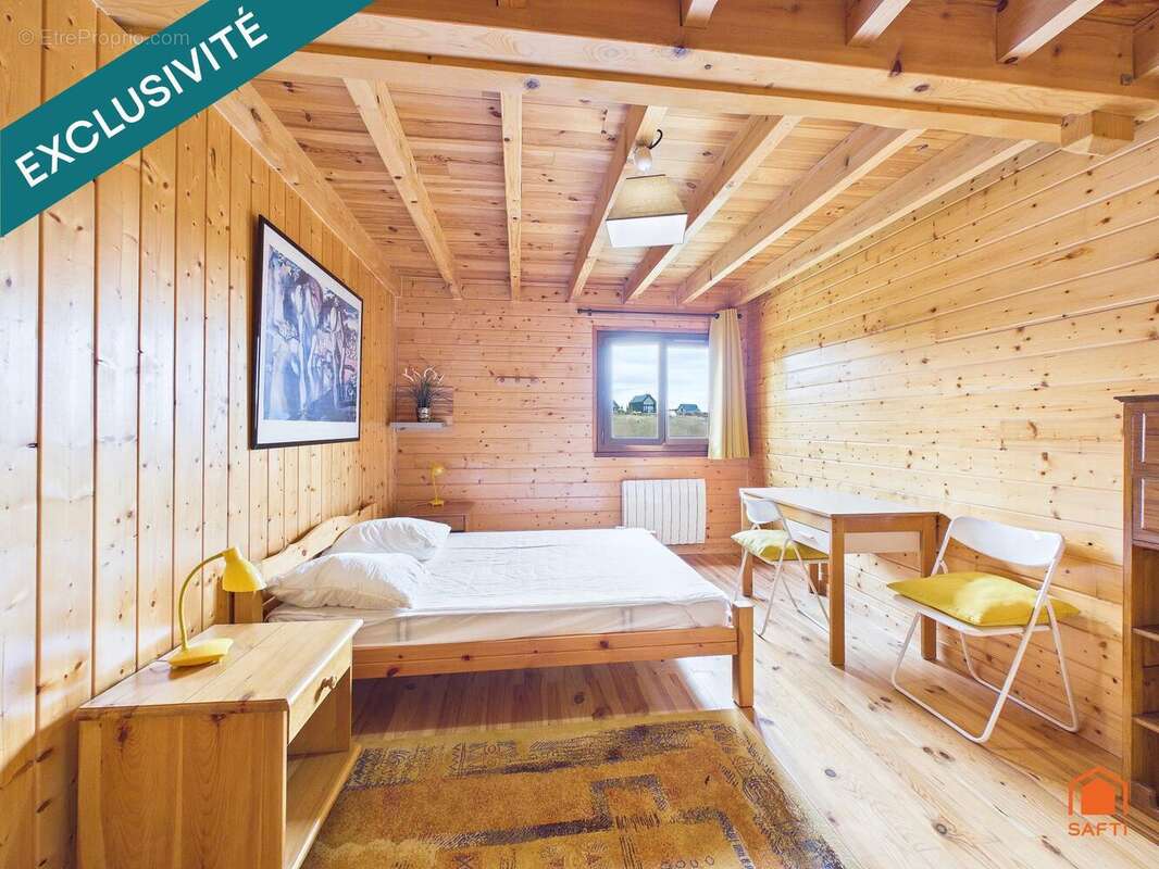Maison 130 m² à Saint-Genes-Champespe  - photo 8