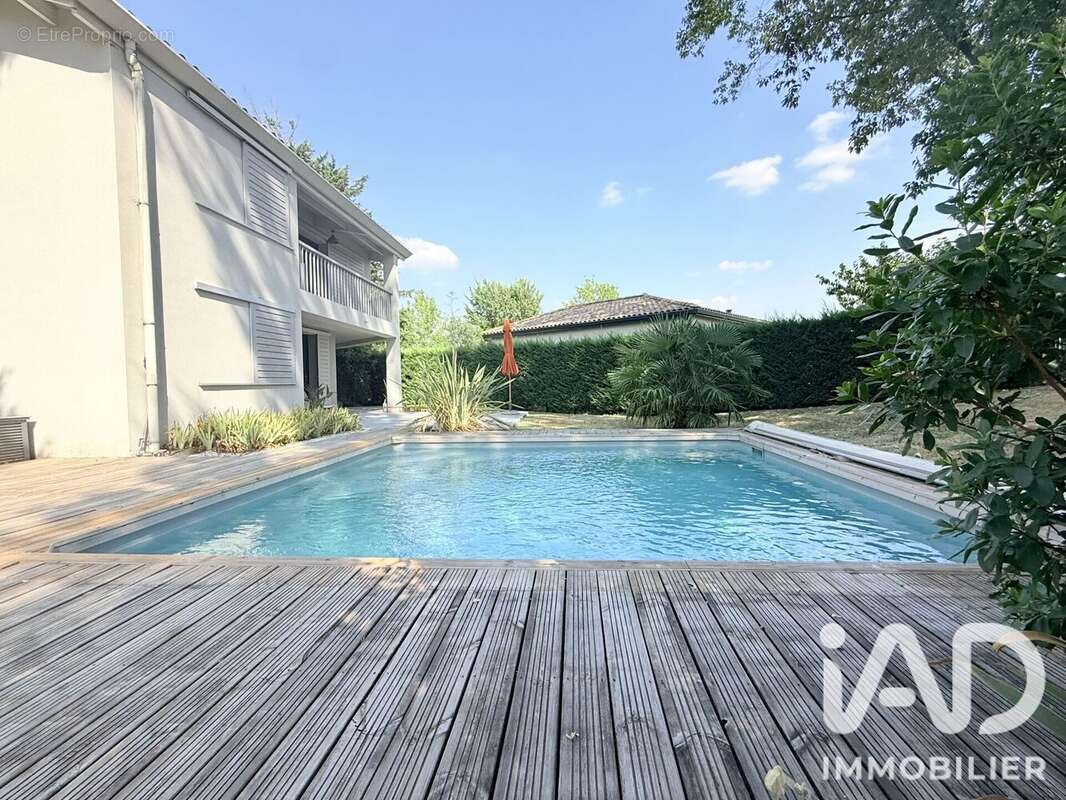 Maison 153 m² à Castelmaurou  - photo 2