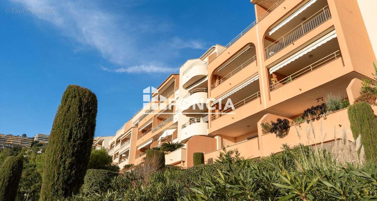 Appartement à MANDELIEU-LA-NAPOULE