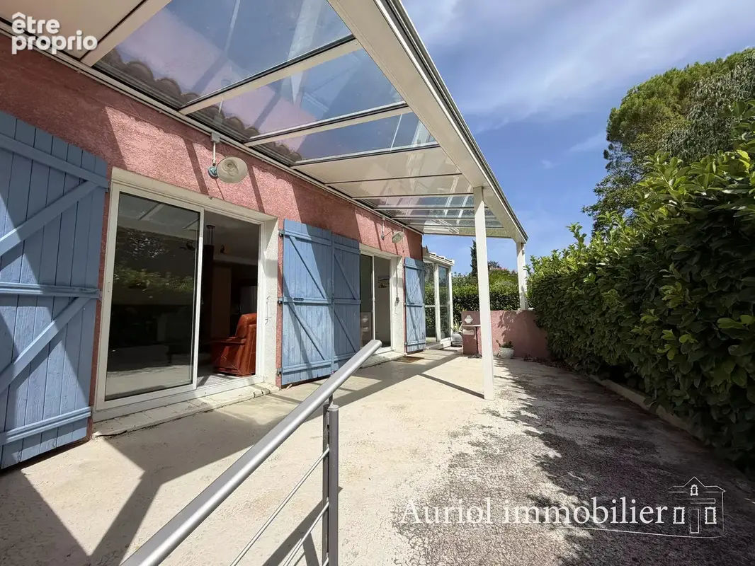 AURIOL Villa T3 de plain pied + studio de 30 m² - photo 10