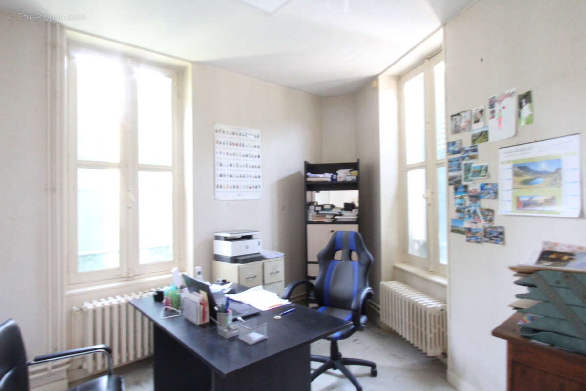 Appartement à LA CHARITE-SUR-LOIRE