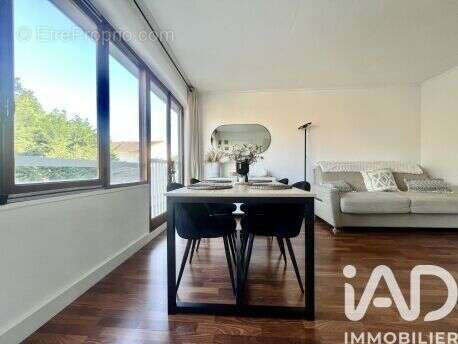 Photo 3 - Appartement à SAINT-MAUR-DES-FOSSES