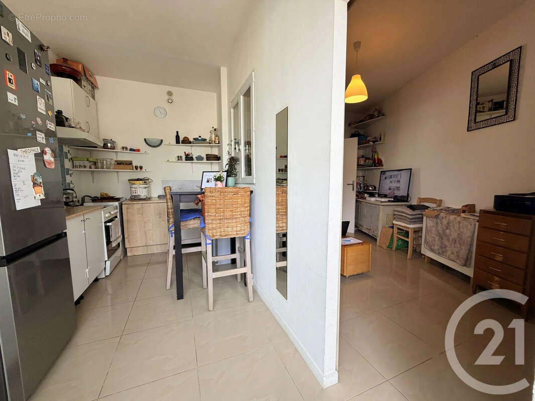 Appartement à VAIRES-SUR-MARNE