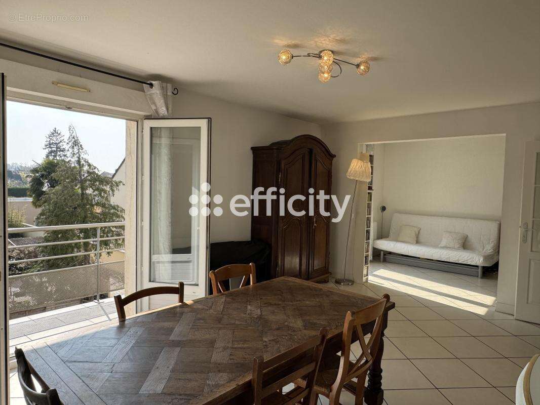 Appartement à YERRES