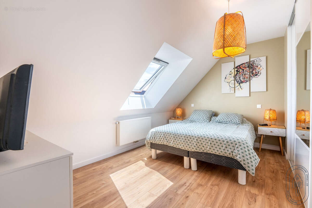 Maison 108 m² à Hoymille  - photo 5