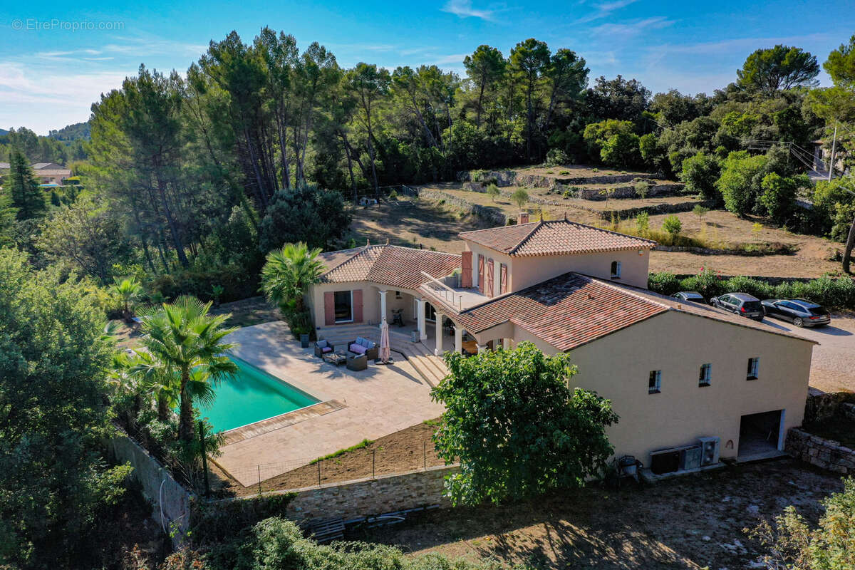 Maison à DRAGUIGNAN