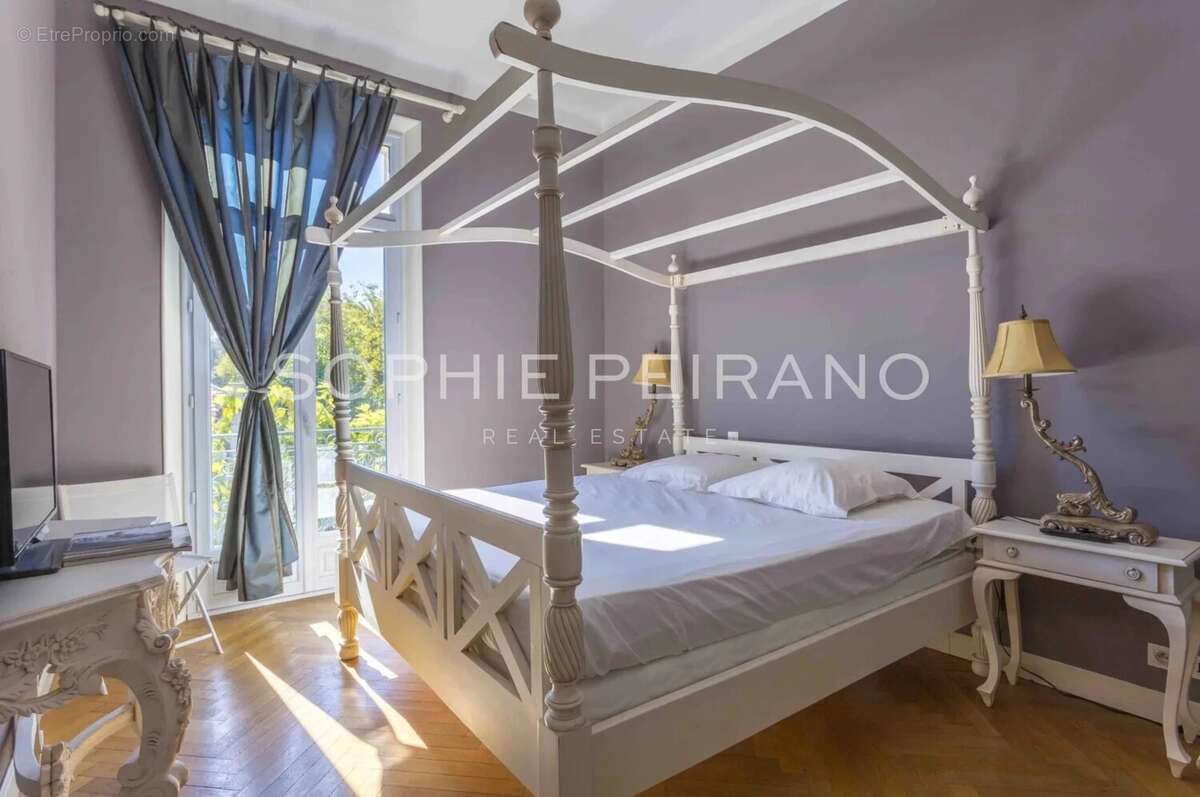 Cannes centre - villa belle époque avec piscine - photo 4