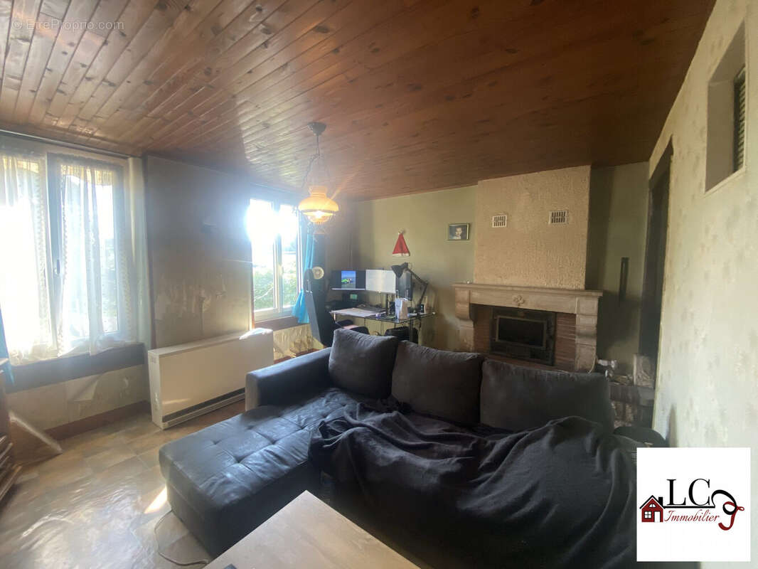 Maison 70 m² à Beaumont-La-Ferriere  - photo 3