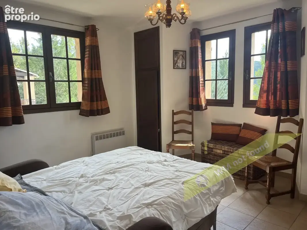 Escragnolles - A 15min de ST Vallier - Villa Individuelle - Vaste Sous-sol. Terrain 2.156 m2 - photo 15