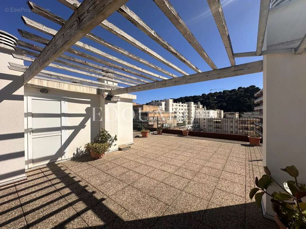 Appartement à ROQUEBRUNE-CAP-MARTIN