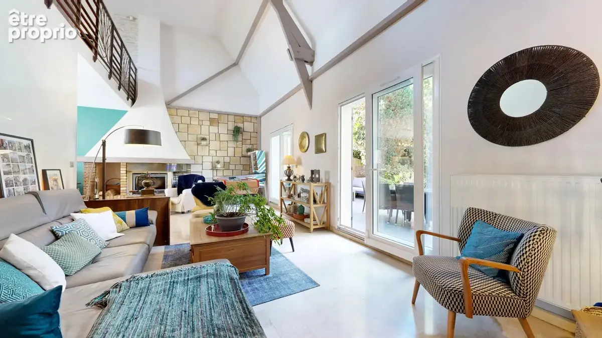 Maison 7 pièces 209 m² à vendre à Coubron (93470) - photo 2
