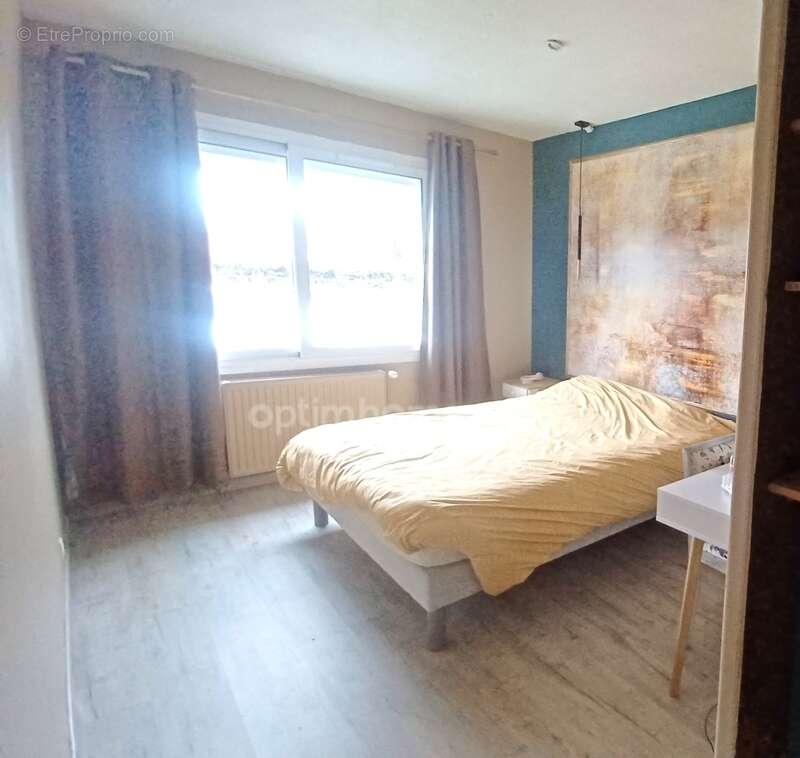 Maison à VARENNES-VAUZELLES