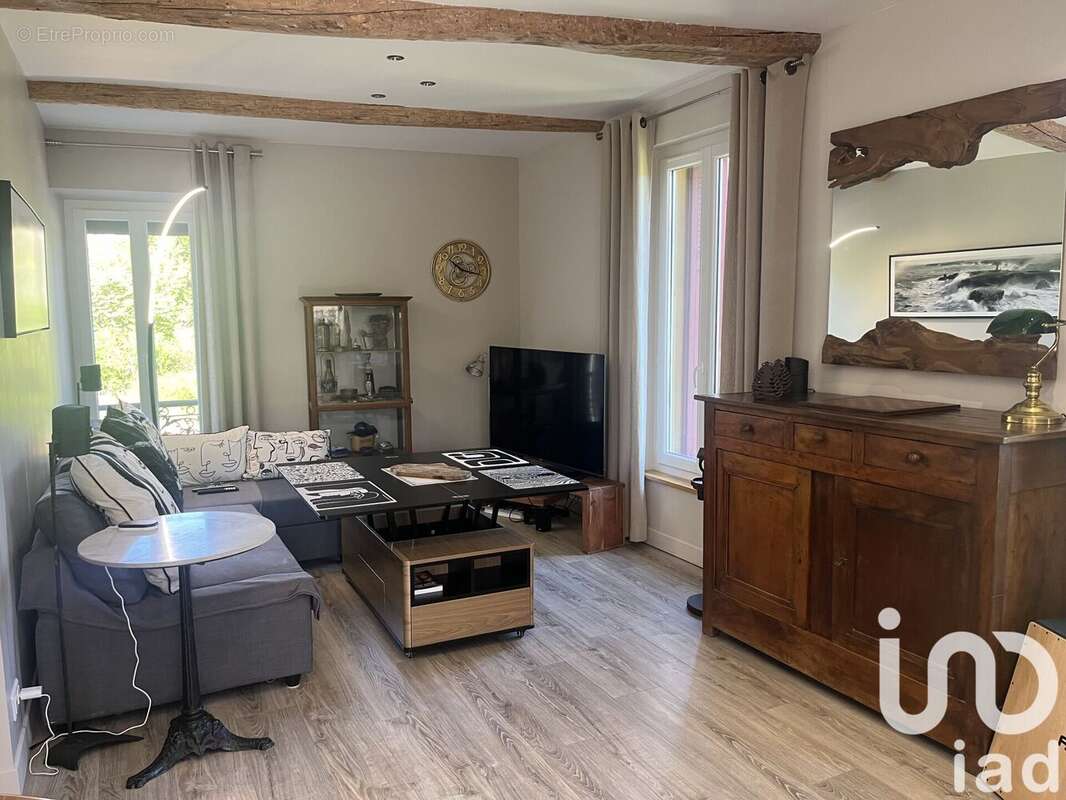 Maison 136 m² à Forcalquier  - photo 3