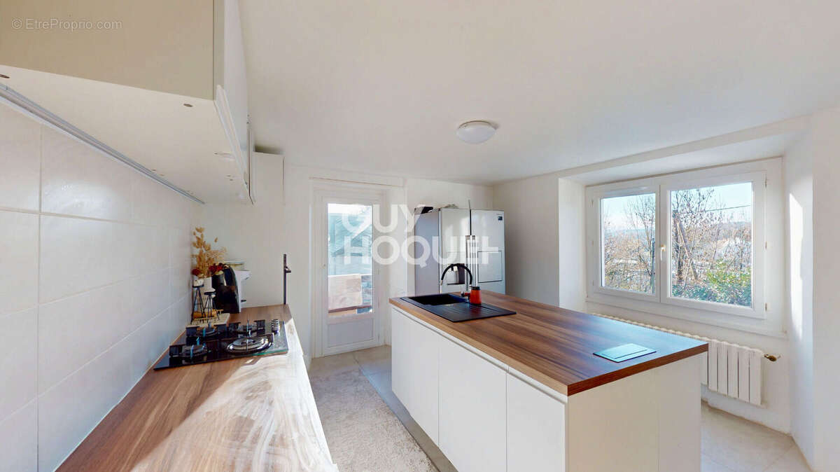 Appartement à LA BALME-DE-SILLINGY