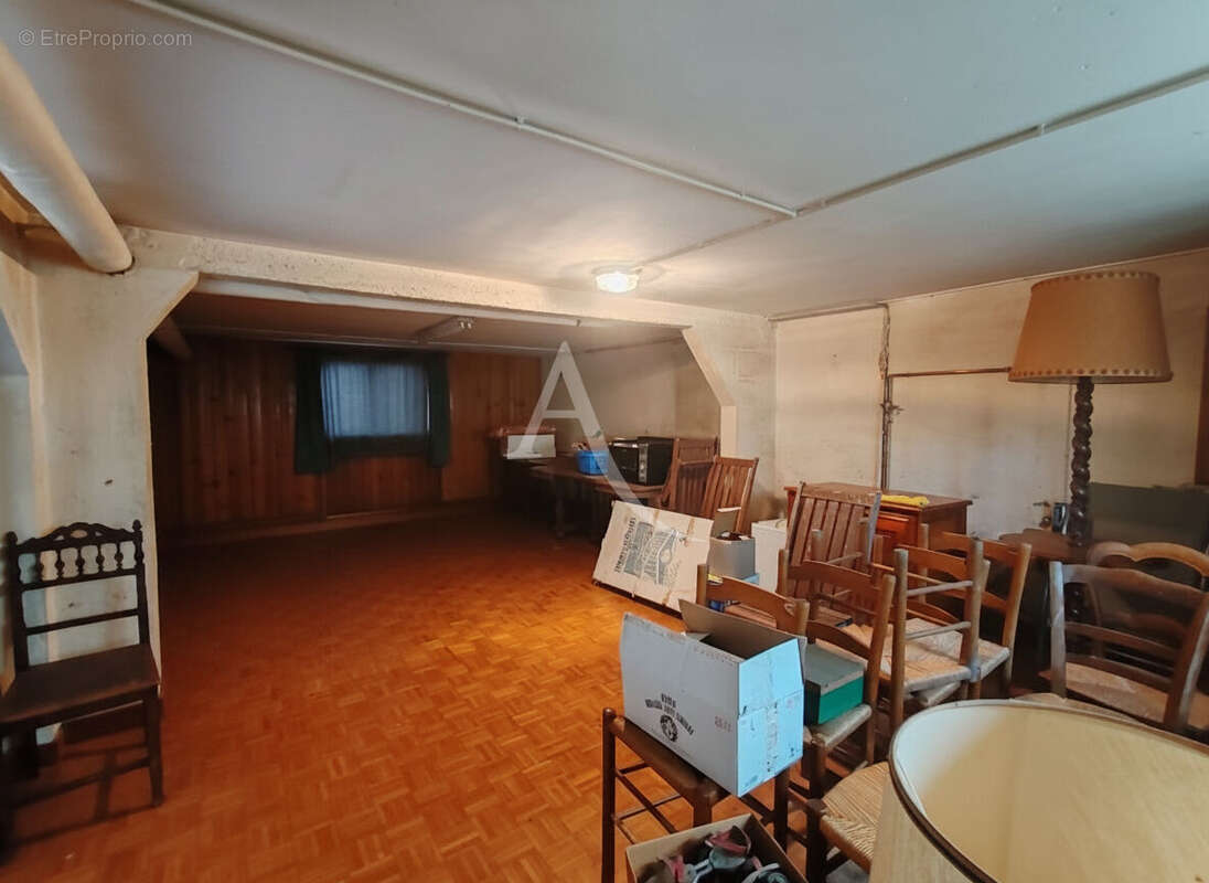 Maison à CHAILLES
