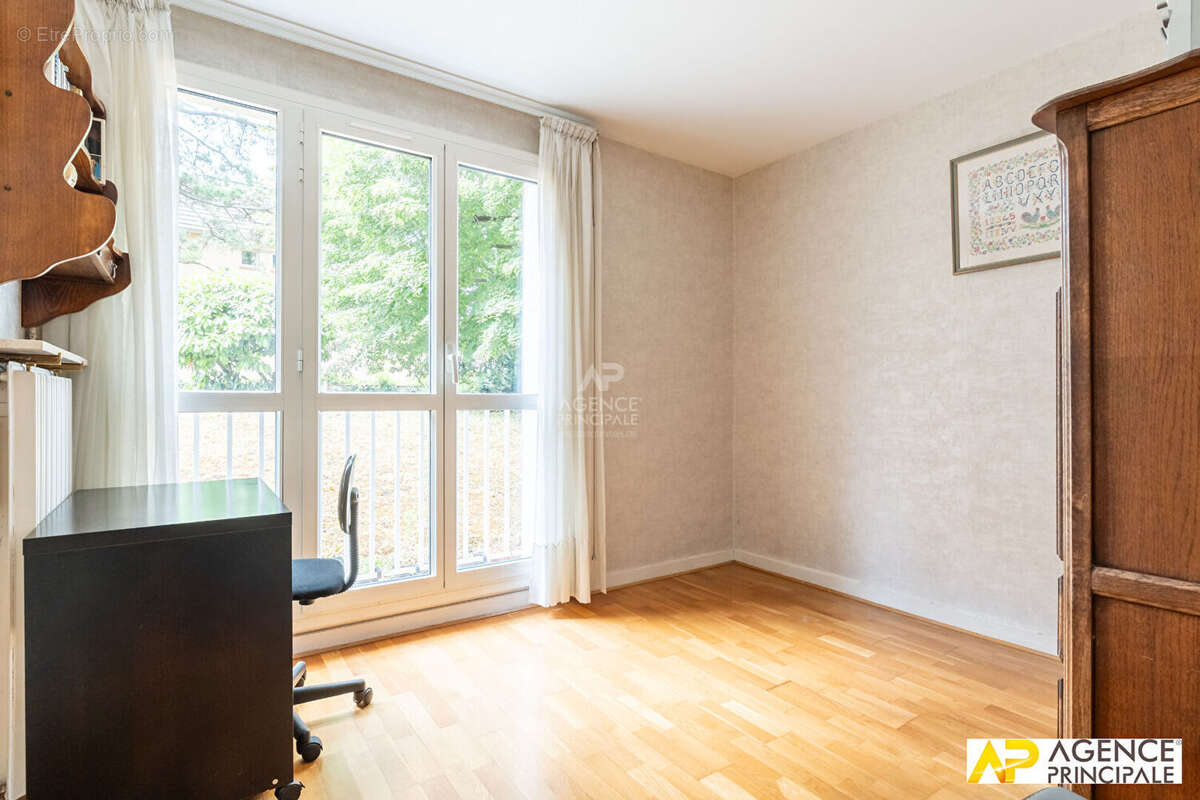 Maisons Laffitte 3 pièce(s) 65 m2 - photo 11