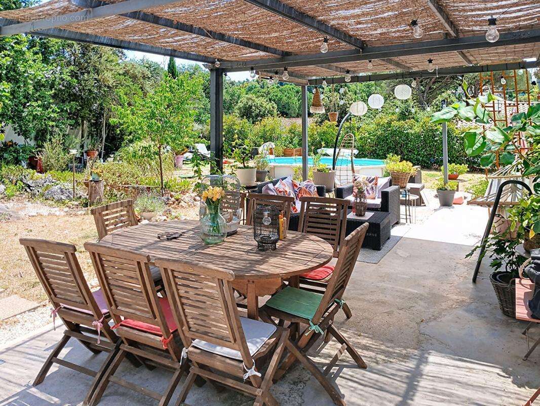 Maison T5 de 108 m2 sur 1705m² de terrain au calme - Camps La Source - photo 3