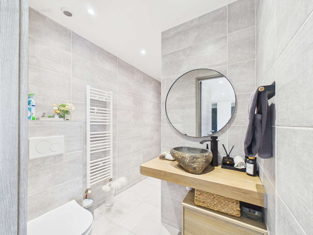 Appartement à LA MOTTE-SERVOLEX