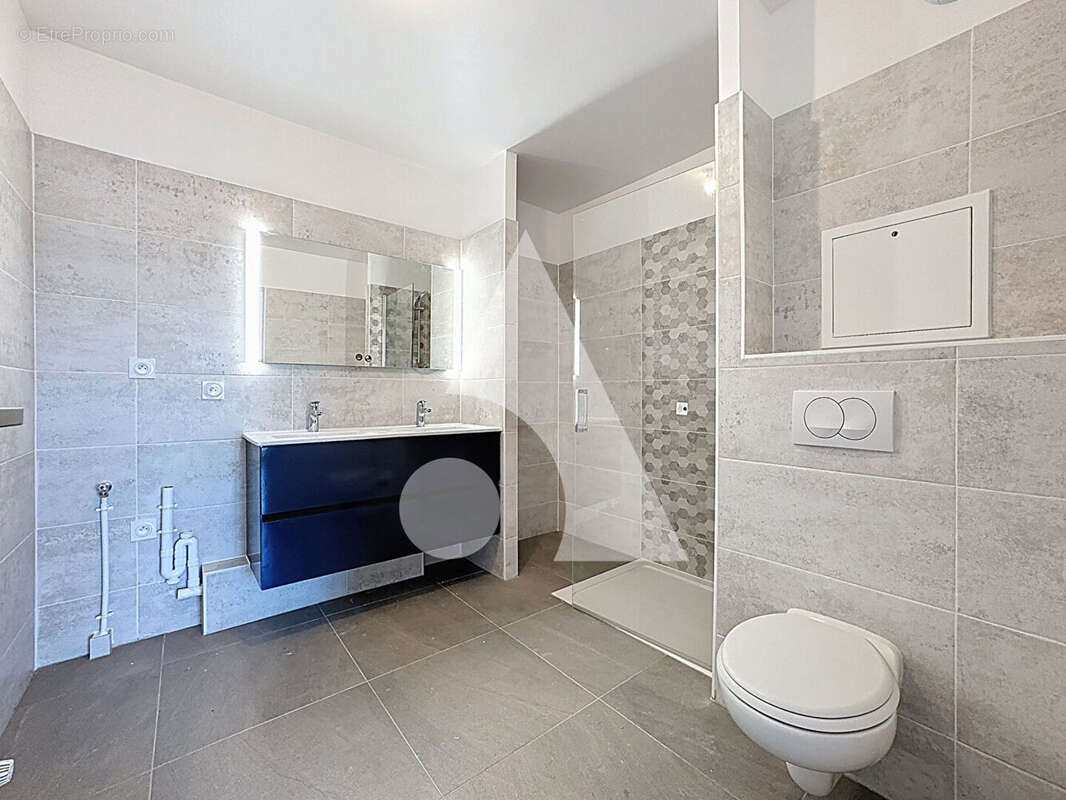 Appartement à RUEIL-MALMAISON