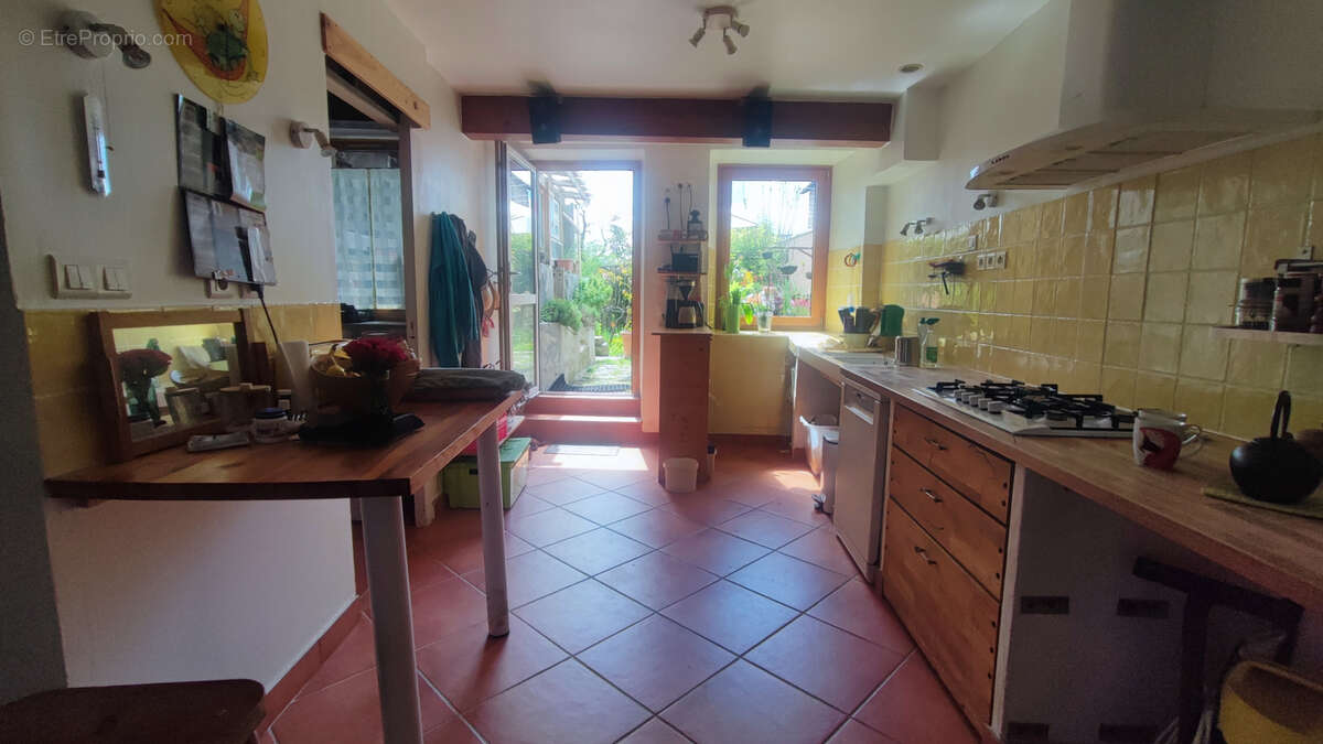 Maison à ALBOUSSIERE