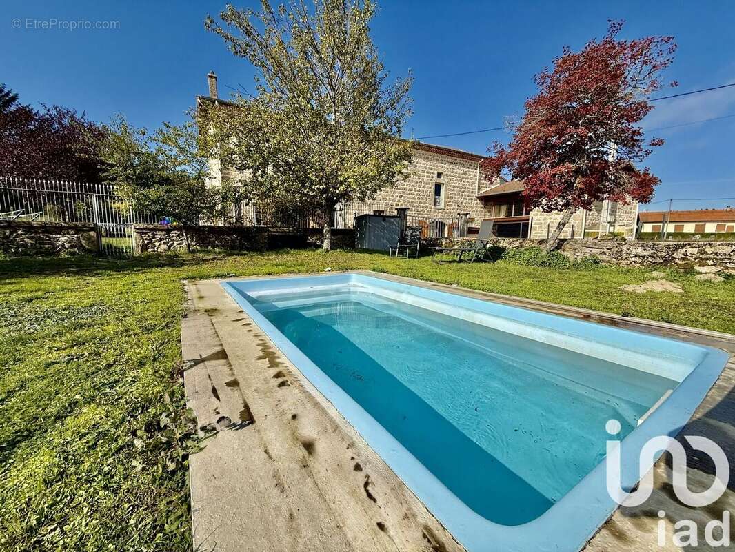 Photo 2 - Maison à USSON-EN-FOREZ