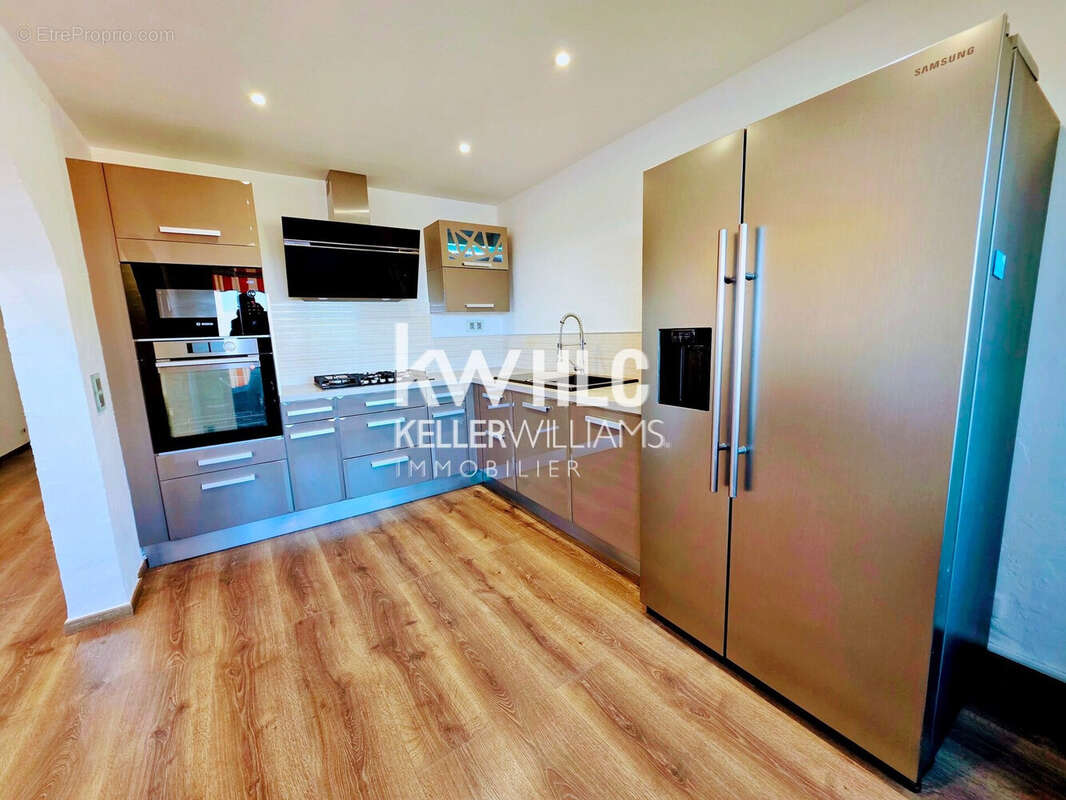 Appartement 76 m² à Grasse  - photo 3