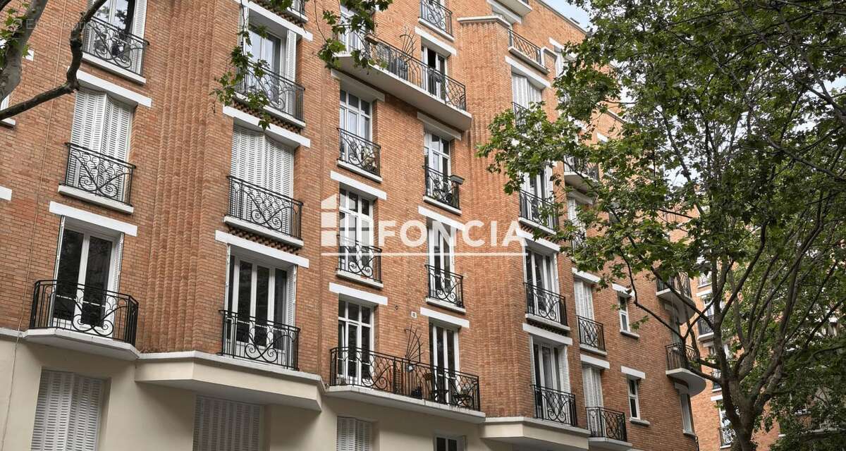 A vendre clichy studio 28 m2 balcon - photo 5