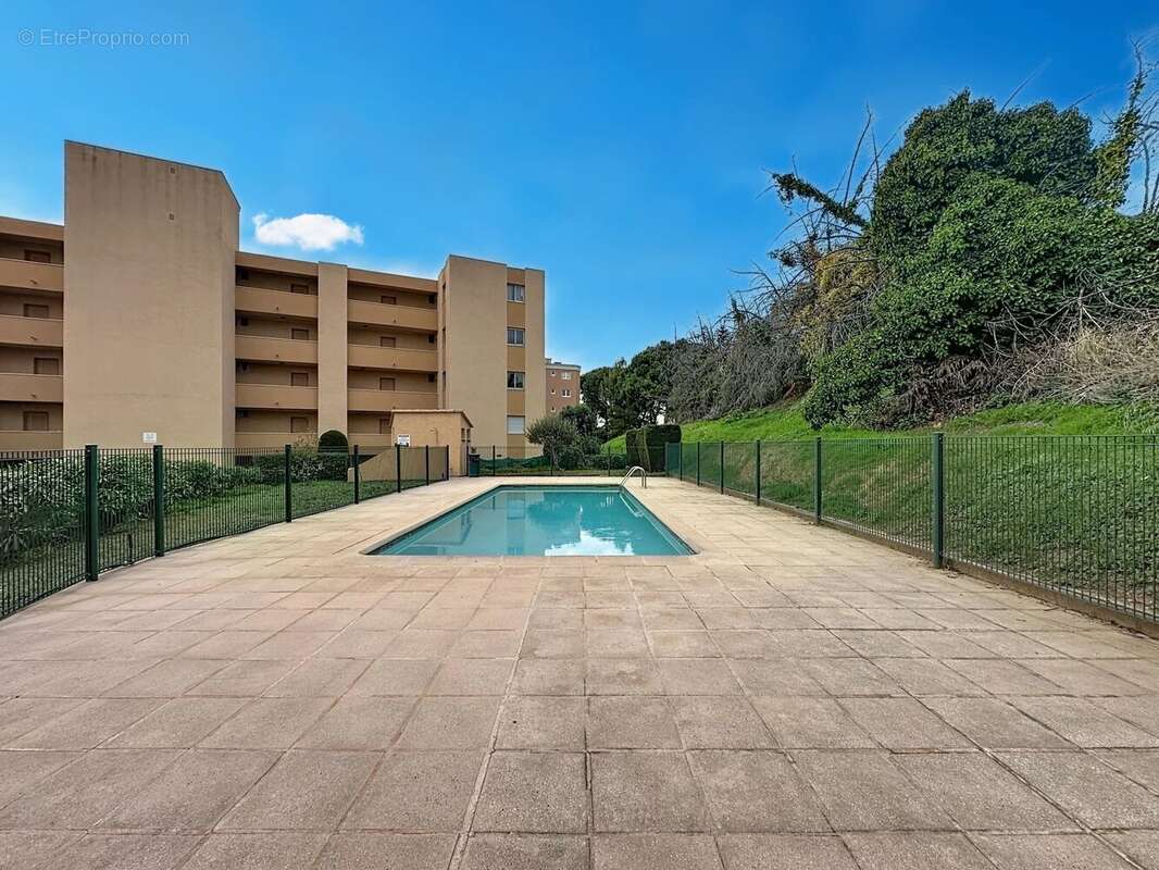 Appartement à CAGNES-SUR-MER