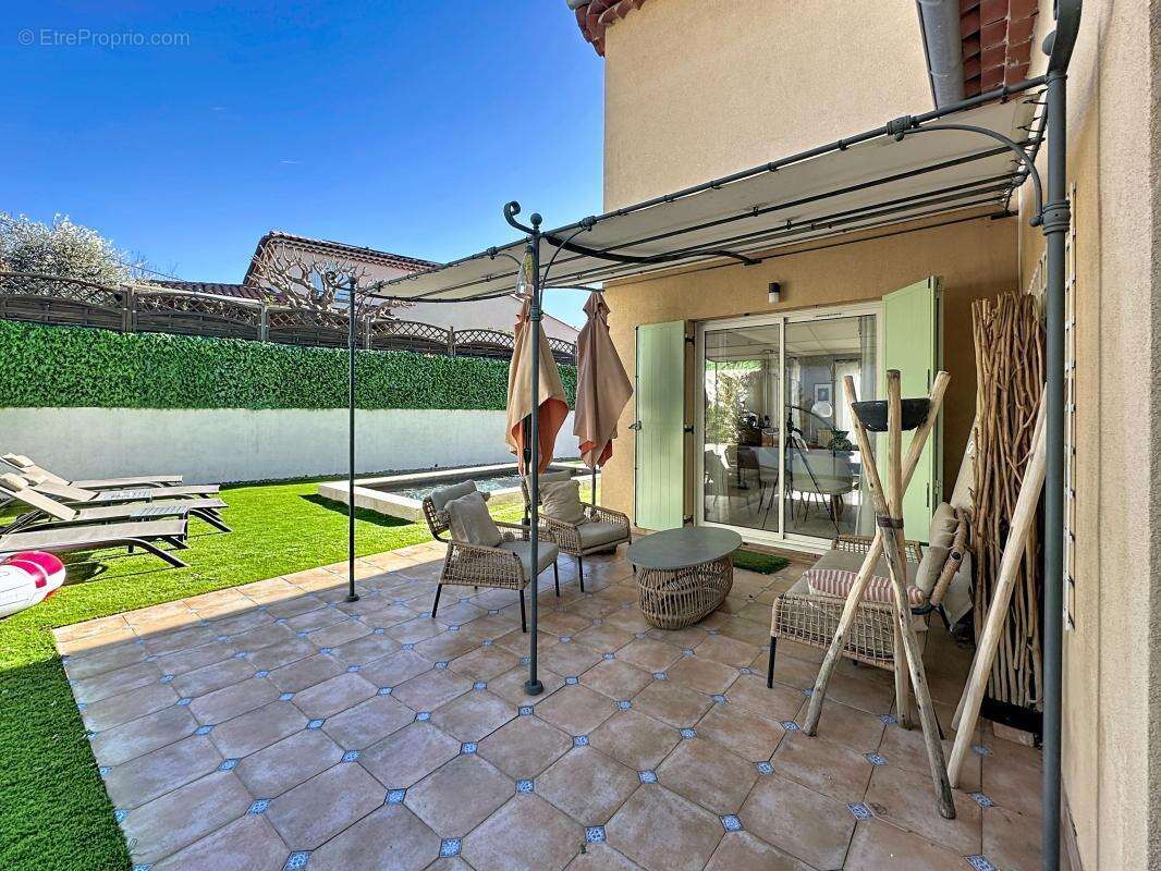 Maison à CAGNES-SUR-MER