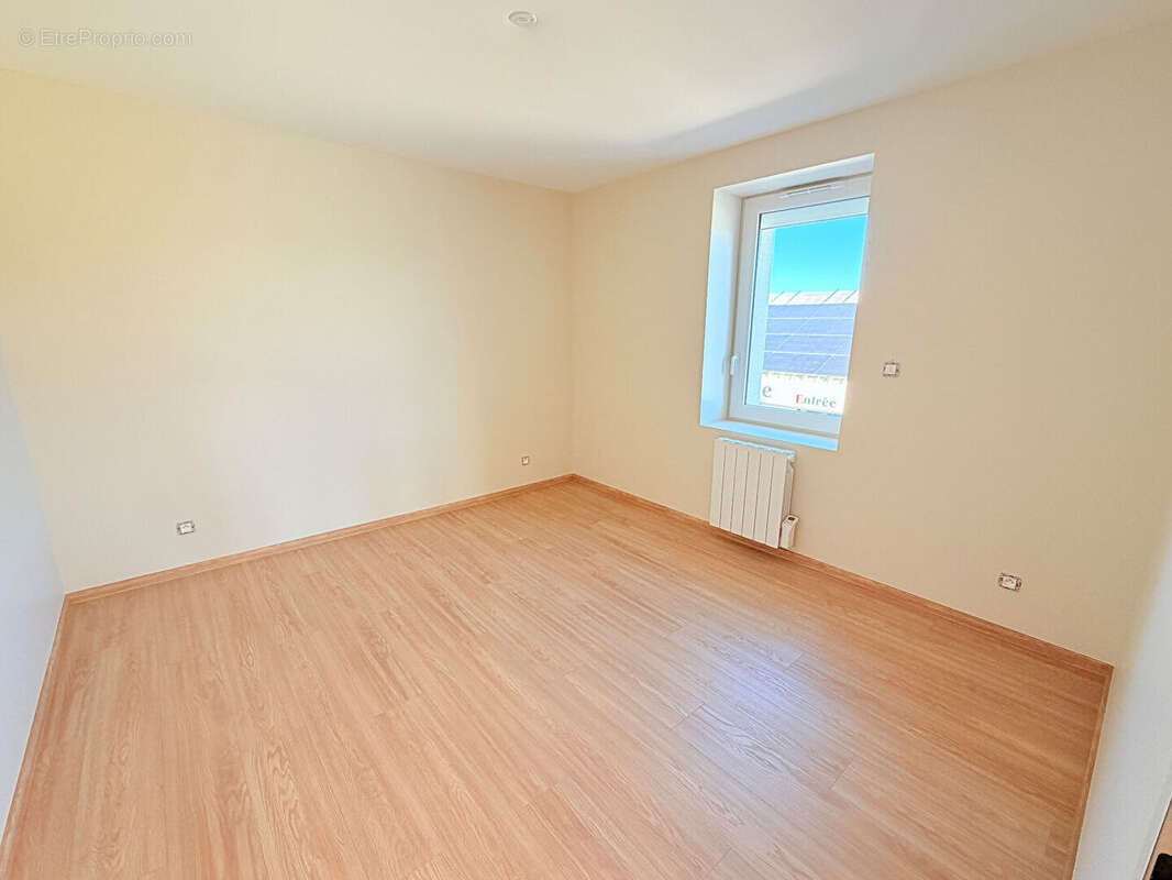 Appartement à LE DESCHAUX