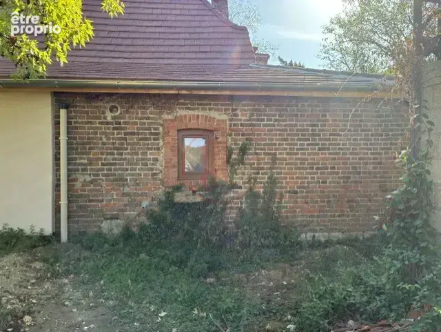 maison entièrement rénovée avec grange, batiment agricole de 700m2 et terrain de 11000m2 - photo 4