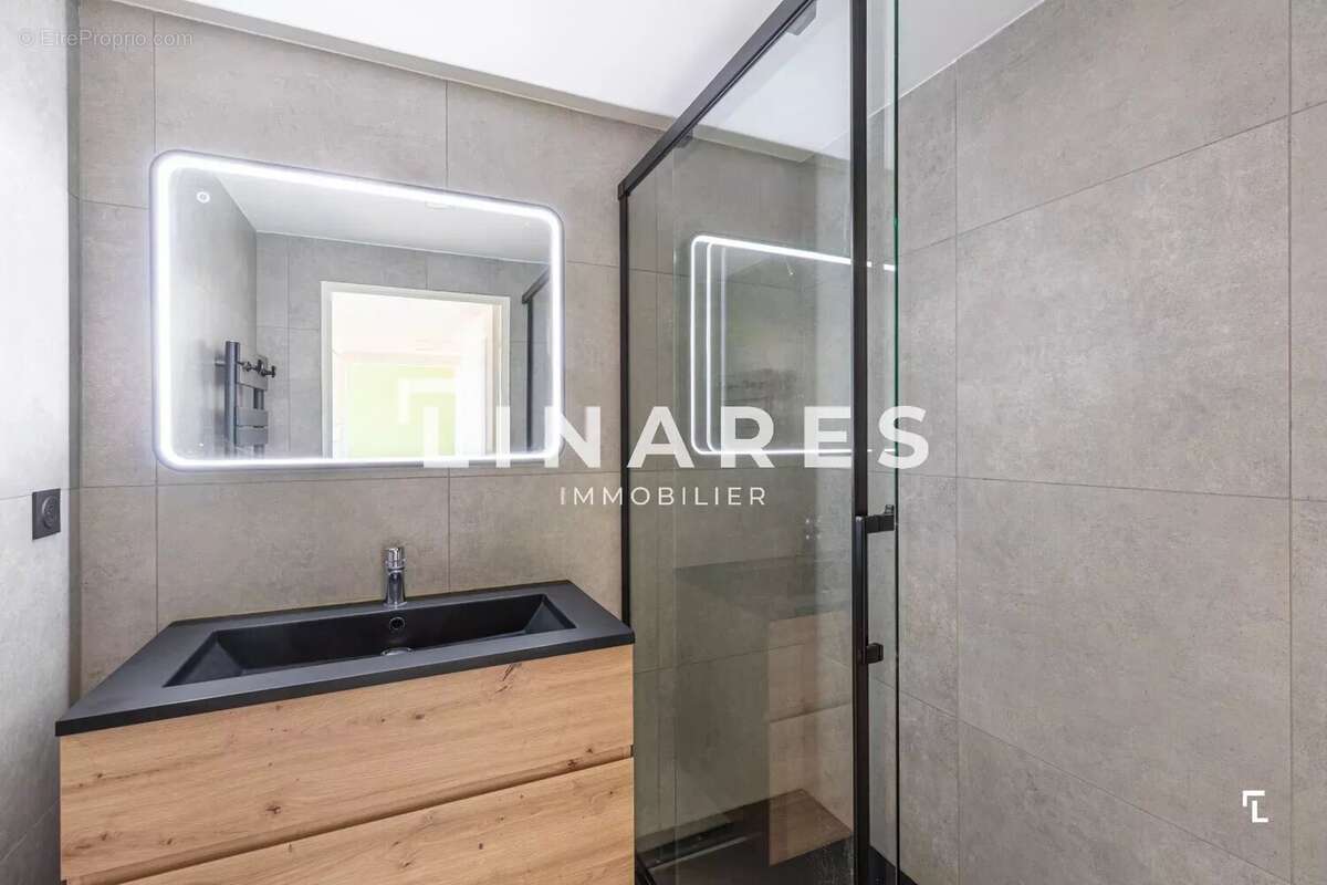 Appartement à MARSEILLE-12E