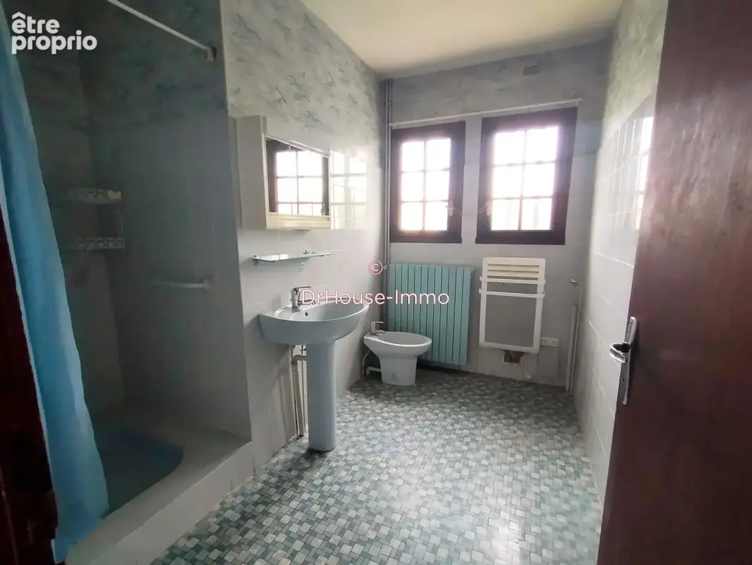 Maison 5 pièces 110 m² à vendre à Cours-De-Pile (24520) - photo 42
