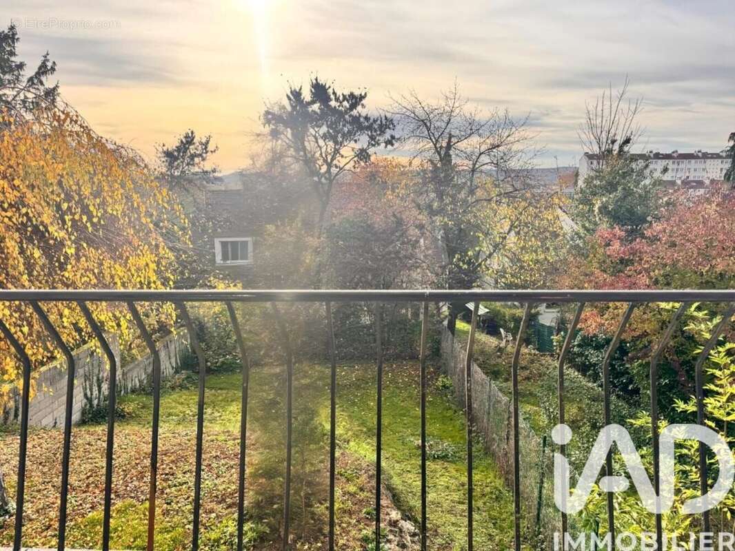 Photo 2 - Maison à CHATOU