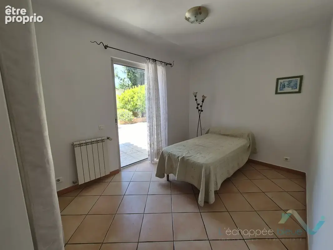 Maison 6 pieces avec garage - terrasses - photo 10
