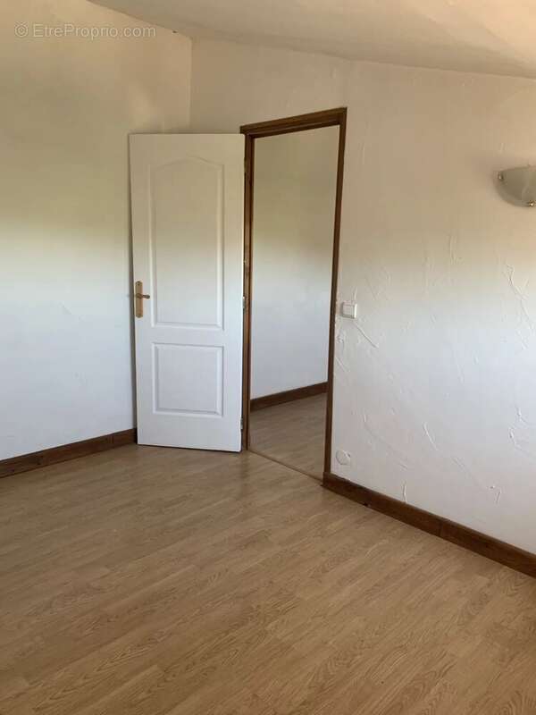 Cotignac duplex 63.90 m² t3  exclusivite - photo 21