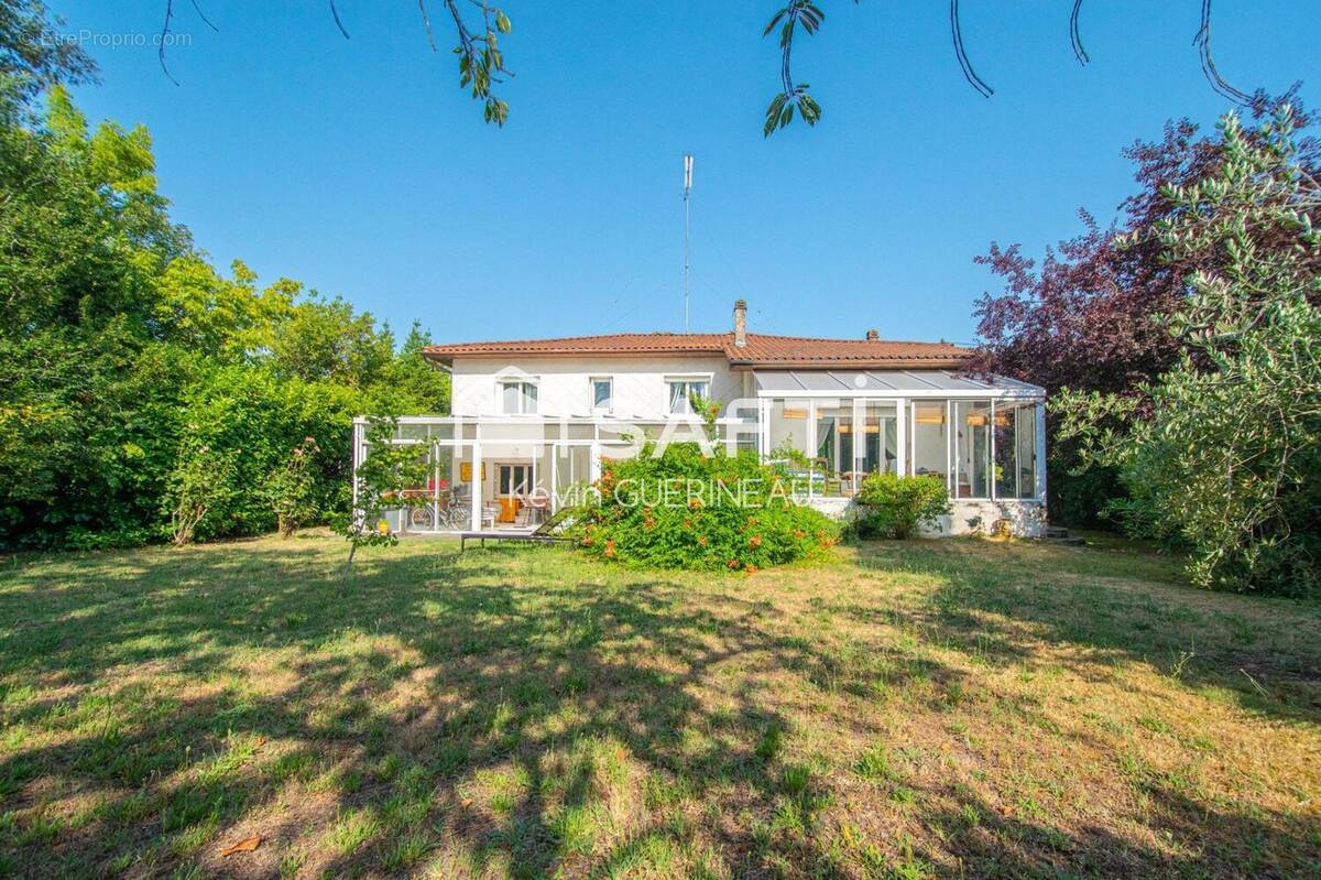 Photo 1 - Maison à MERIGNAC