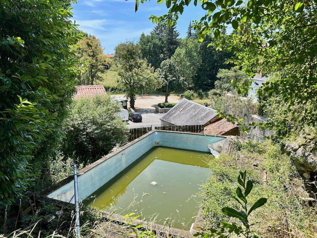 Maison de Maître rénovée de 5 chambres avec piscine et garag - photo 24