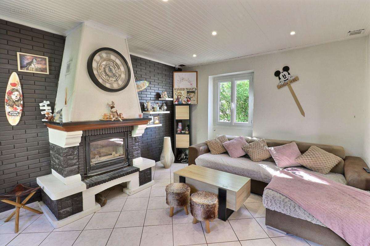 Maison dauphinoise de 80 m² parcelle 2 345 m² - photo 4