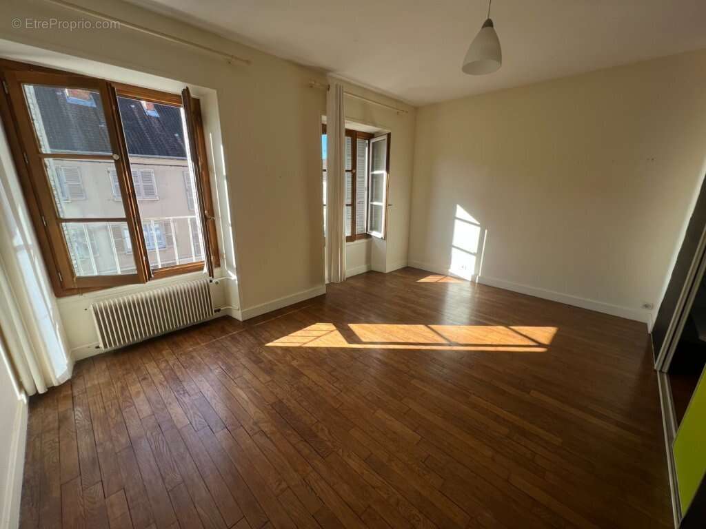 Appartement à LE CREUSOT