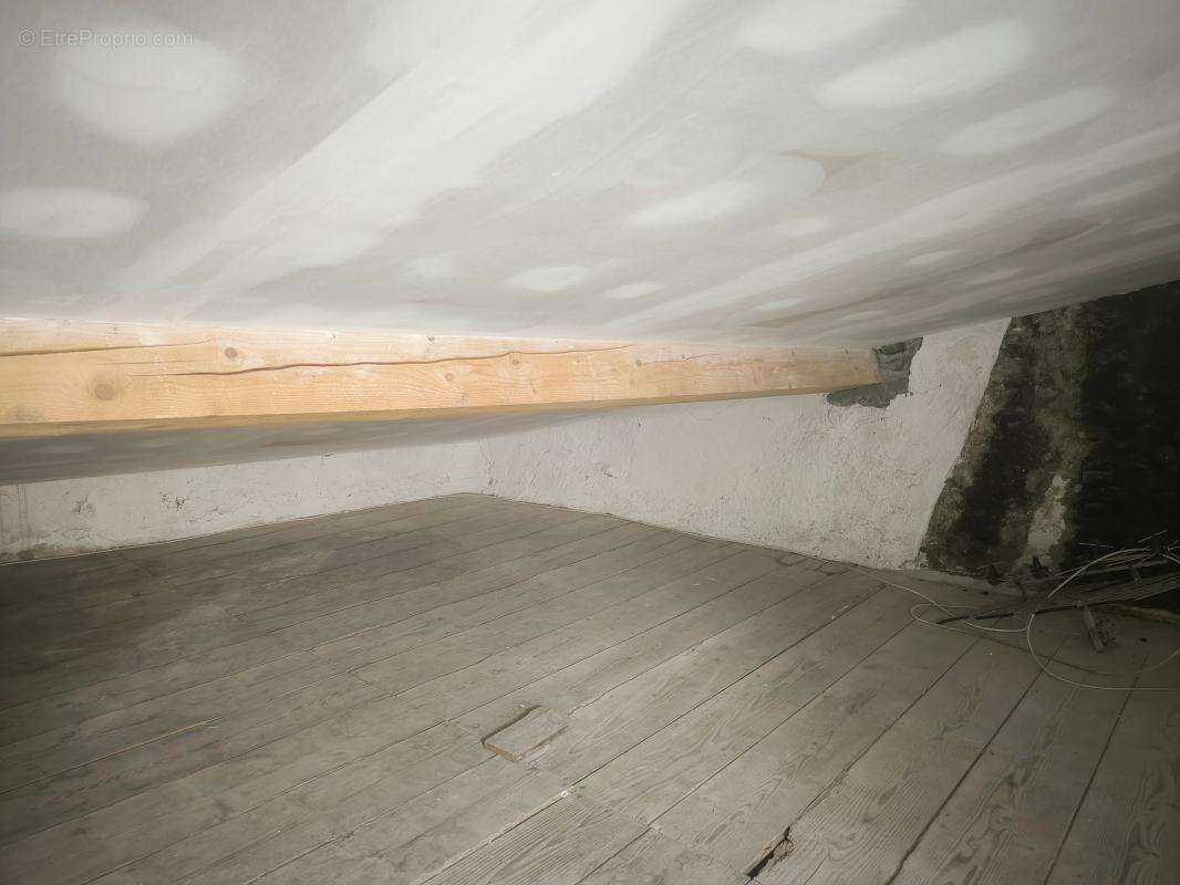 Maison à LA DIGNE-D&#039;AVAL