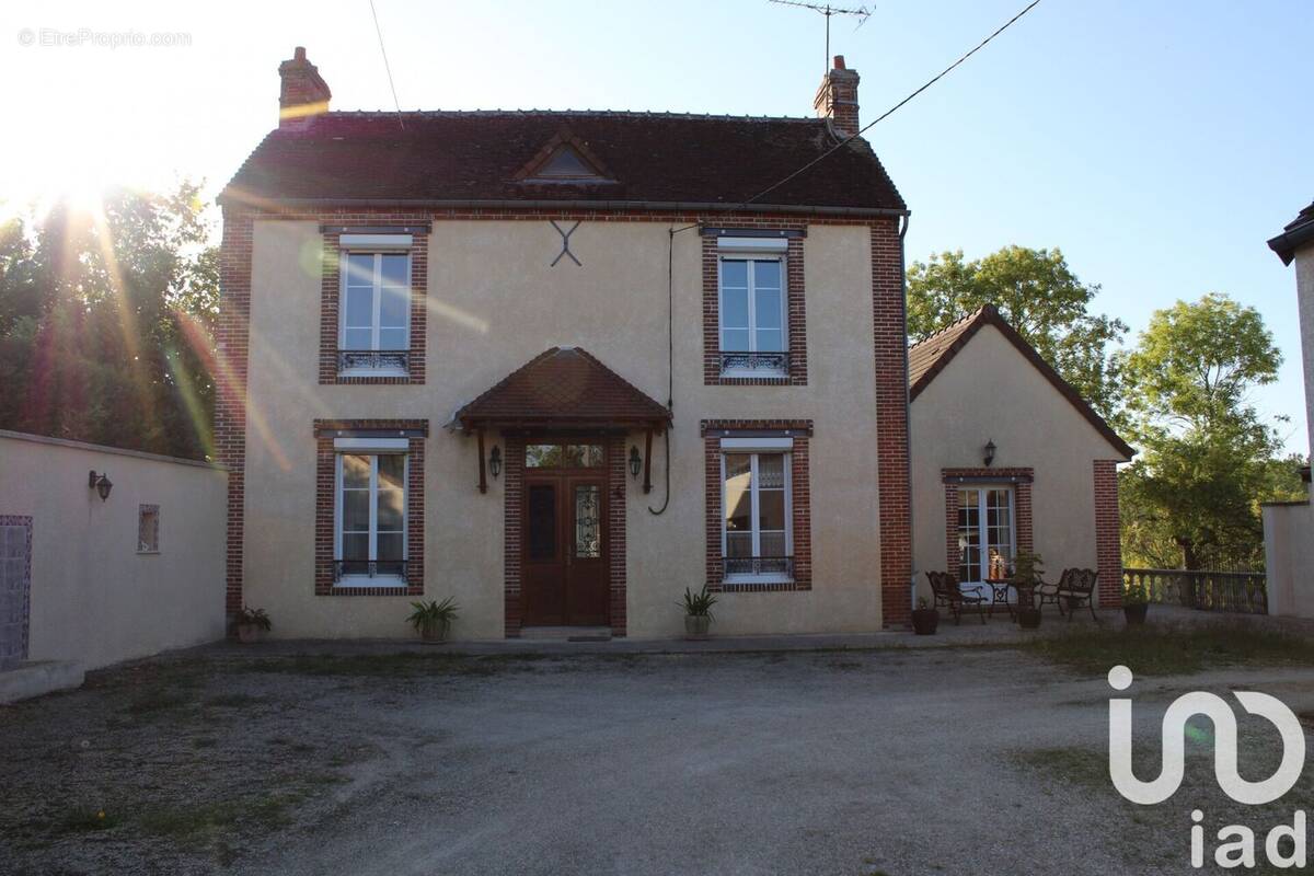 Photo 1 - Maison à CHAMPLAY