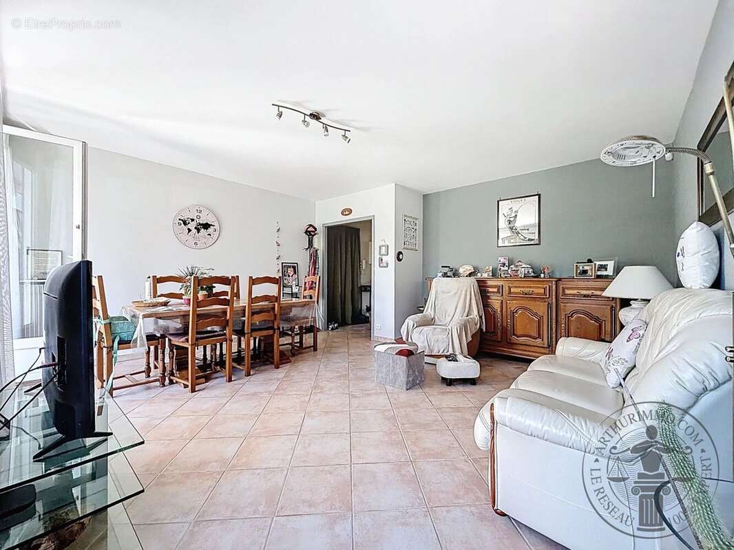 Appartement à DOURDAN