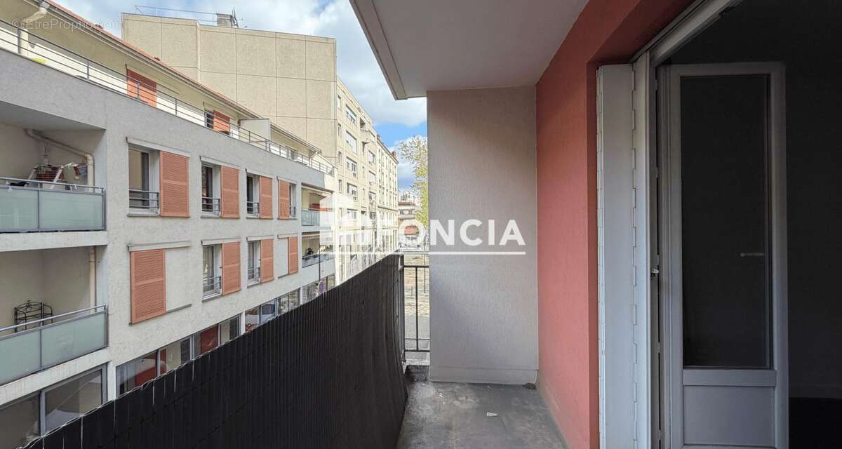 Appartement à VILLEURBANNE