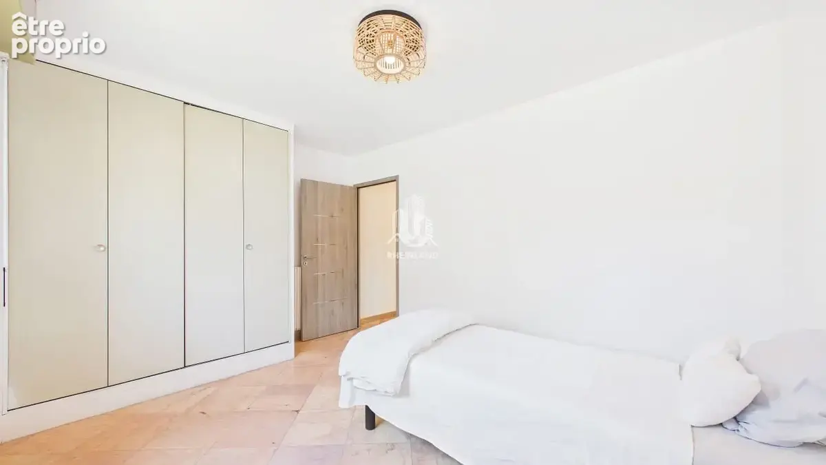 BEAUSOLEIL - Magnifique appartement 2 pièces avec cave limitrophe Monaco - photo 5