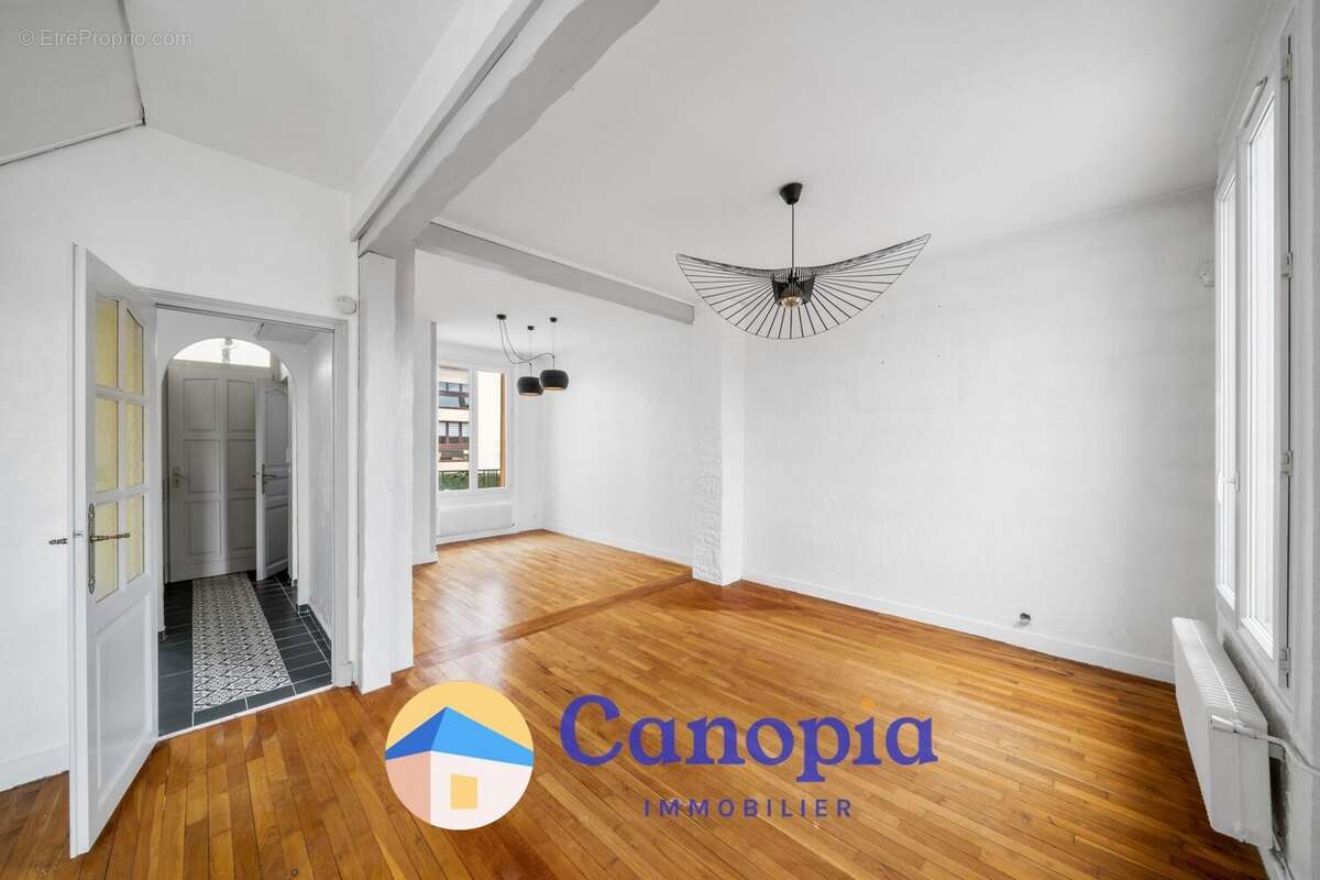 Maison 6 pièces 130 m² à vendre à Cachan (94230) - photo 2