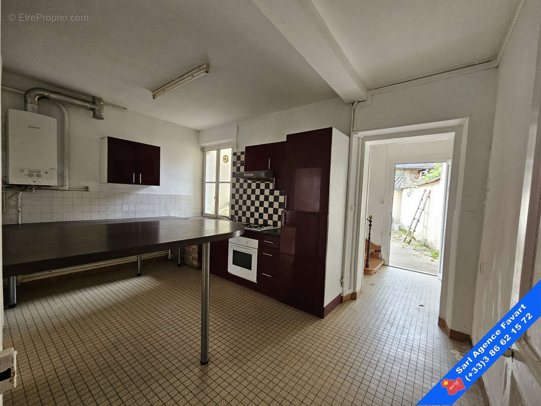 Maison à JOIGNY