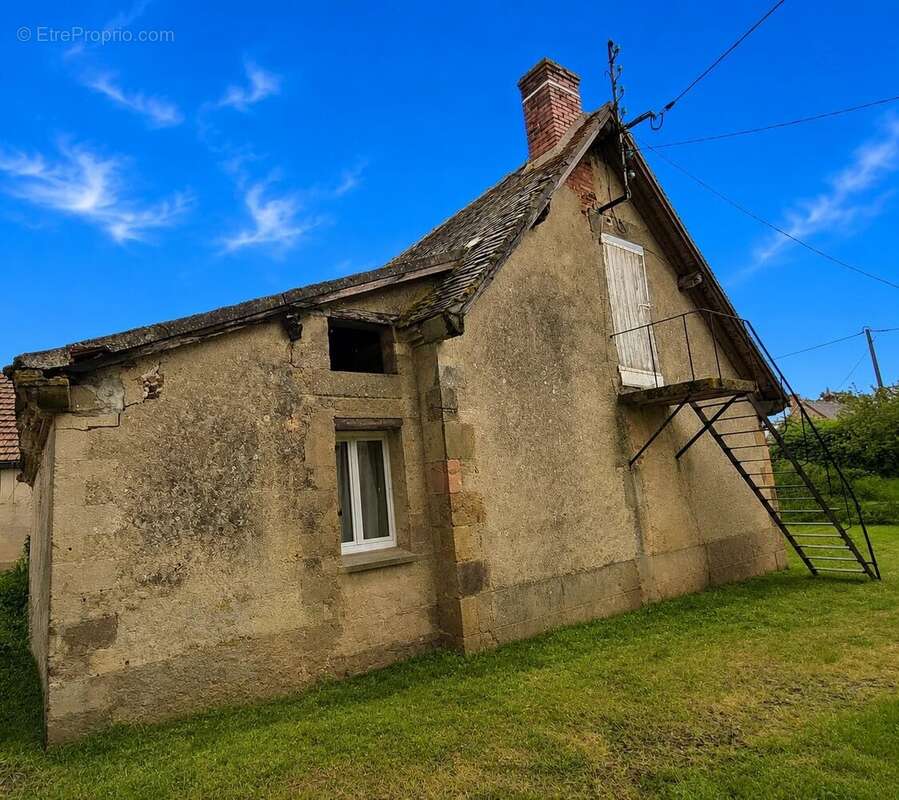 Maison à DEUX-CHAISES